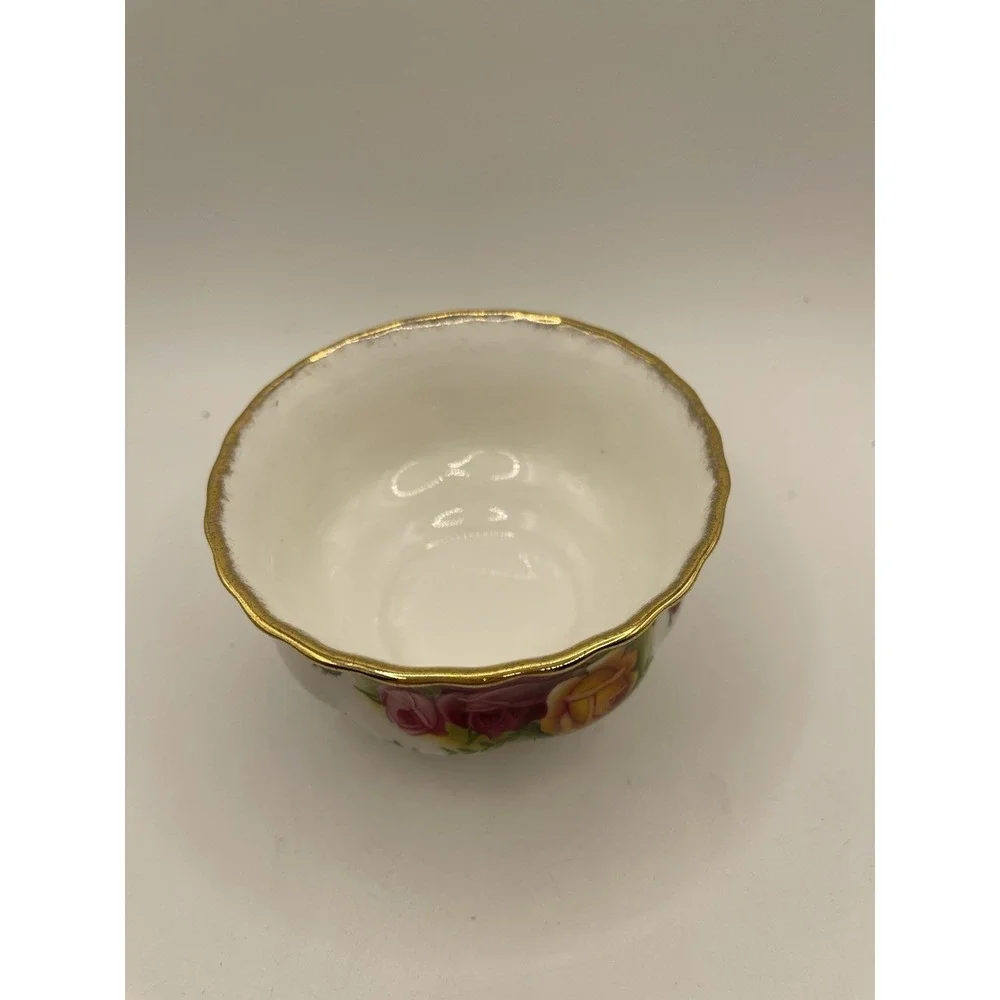 Royal Albert Old Country Roses OPEN 3 5/8 